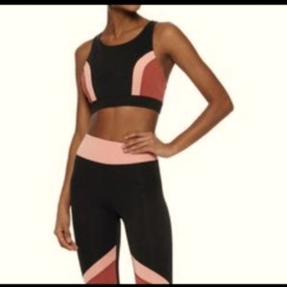 IRS & INK Black Cayenne Color Blocked Scoop Neck Sports Bra Size Extra Small NWT